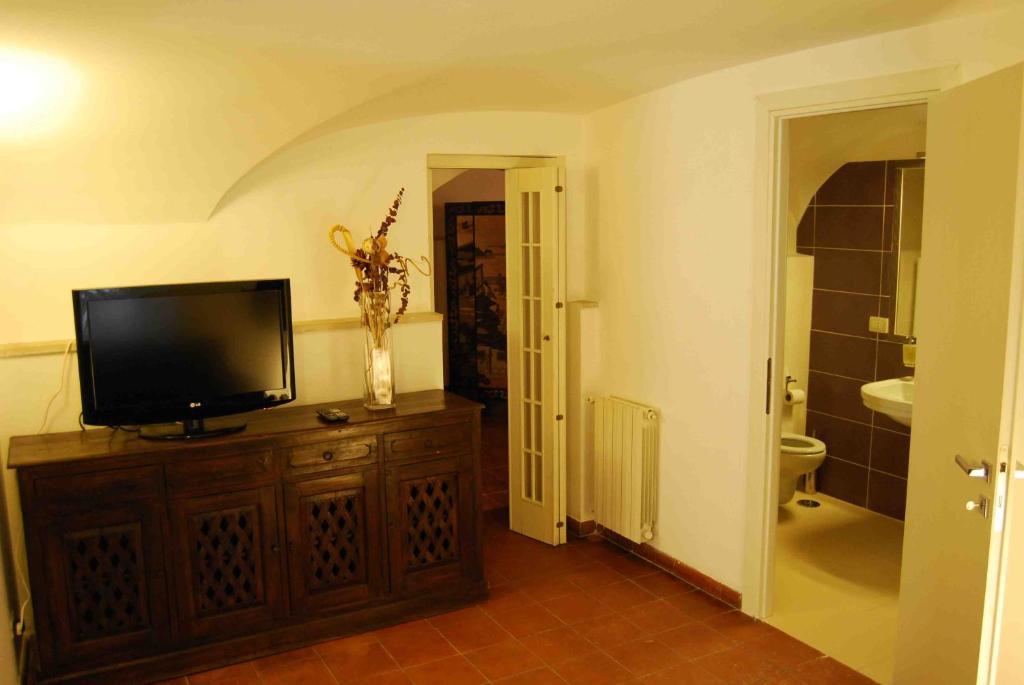 The Vault Bed & Breakfast Rom